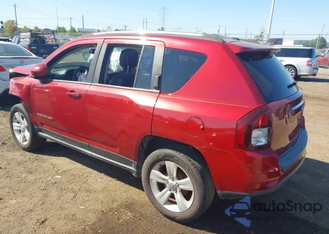 2014 Jeep Compass Latitude z USA, uszkodzony, nr VIN 1C4NJCEB1ED628793